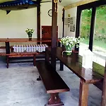括尼克莫尔斯基别墅